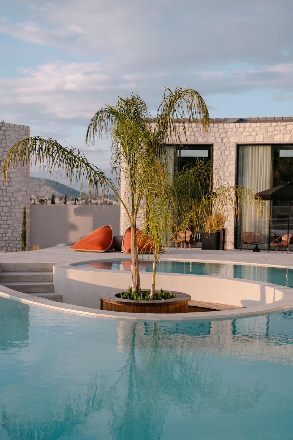 DSC_0168 &Epsilon;&pi;&iota;&kappa;&omicron;&iota;&nu;&omega;&nu;ί&alpha; &mu;&epsilon; &tau;&alpha; Kyklio Pavilions